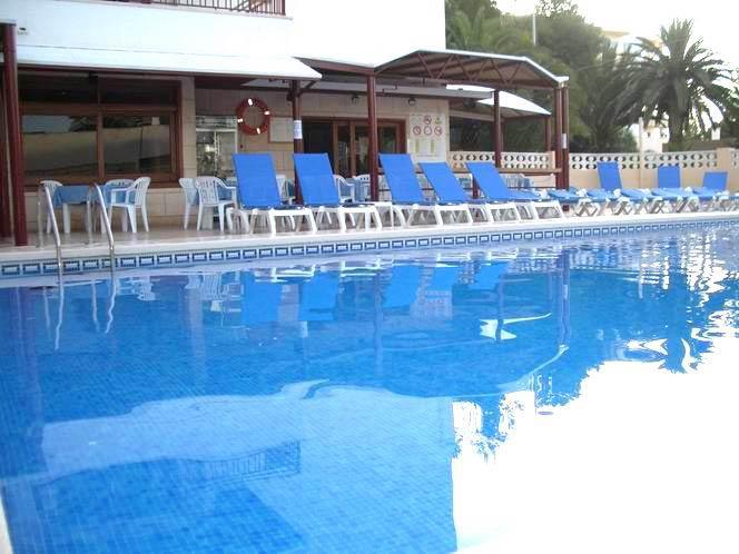 Apartamentos Mira Mola Figueretas Einrichtungen foto